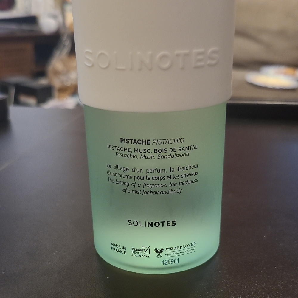 Pistache Perfume Mist - Green - Picture 2 of 3